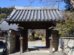 浄光明寺

建長3年（1251年）創建。
梅めぐり前半の最後の訪問地。

