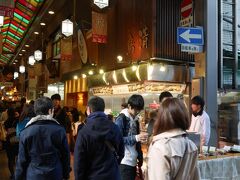 ここの唐揚げも買いました。
お肉屋さんの唐揚げなので、期待通りジューシーで美味しかった。