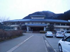 引き良寄せられるように、来てしまいました

午前中　５つもの有名な温泉に入ったところなのに