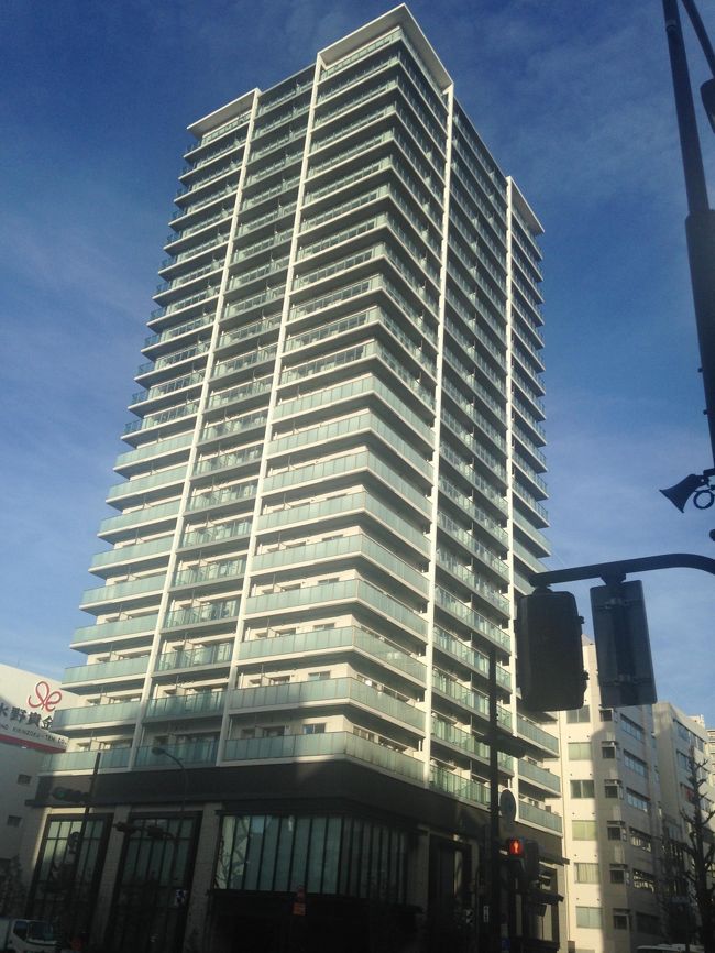 立派なマンションが出来てます。大津通りでも北のほう。