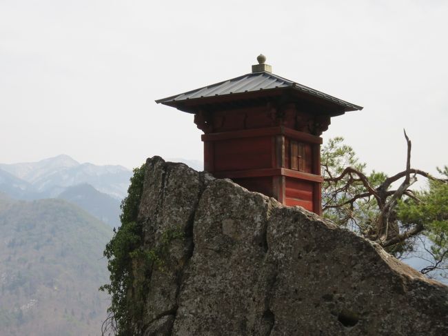 納経堂。<br />写経が納められているそうです。