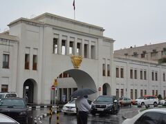 15分ぐらいでメインのバーレーン門辺りで降ろしてもらう。7.5BD(約2,300円)