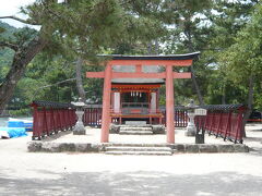 厳島神社の周りには、清盛神社や大願寺など、他にも見所があったので、周辺の散策も楽しみます。