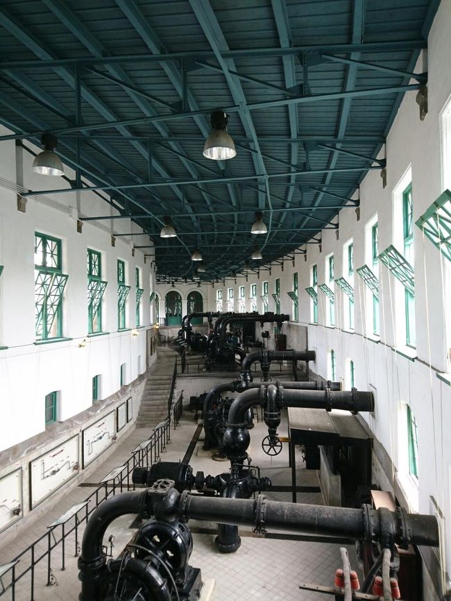 宿泊先が公館エリアだったので、午前中は台湾大学や自来水公園などを散策。