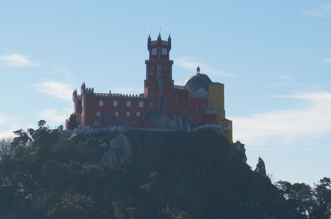 ここからだとペーナ宮殿もよく見れます。