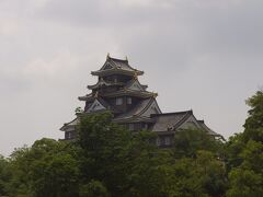 岡山城外観復元天守