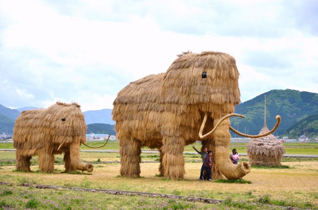 かんきつ王国愛媛 ３泊４日春の旅 ５ 宇和の風物詩 わらぐろ わらマンモス と 宿場の面影残る卯之町 西予 鬼北 松野 愛媛県 の旅行記 ブログ By ショコラさん フォートラベル