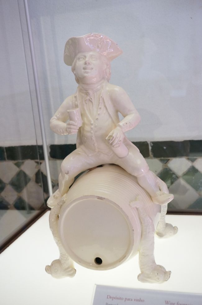 当時はこんなふうに楽しく酒(ワイン)を飲んでいたんだろうな。