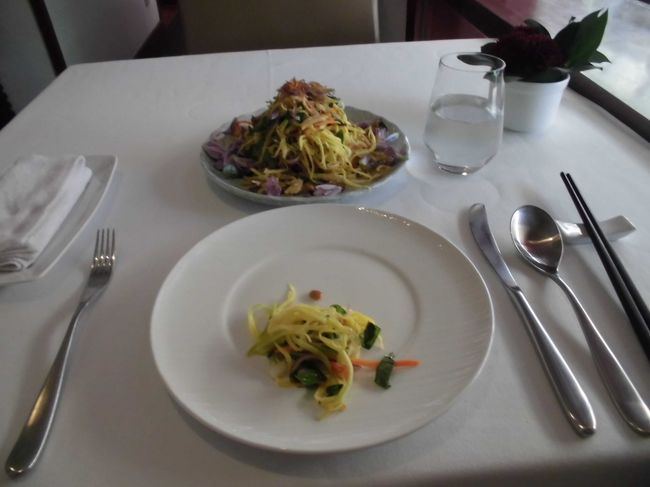 ﾏﾝｺﾞｰのｻﾗﾀﾞ。　結構いける。