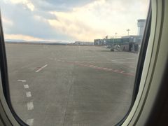 順調なフライト、定刻よりも10分早く到着です