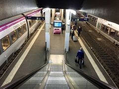 19時過ぎにレンヌ駅に到着。駅前のホテルにチェックイン。

明日は世界遺産モンサンミッシェルを目指します。