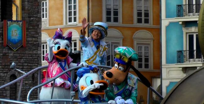 最後にもう一度行ってきた きらめく海へ シャイン オン 東京ディズニーシー15周年 ザ イヤー オブ ウィッシュ グランドフィナーレ へ オ マイ クリスタル でおなじみ大人気のクリスタルブルーが言う やっと会えましたね になるのか 果たして