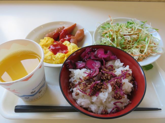 この日は福井から出発。<br />ホテルの朝食。