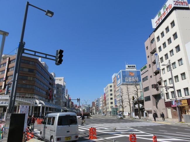 福井駅前に戻ります。