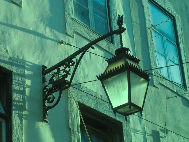 ポルトガル＠観光シーズンではないのでちょっと寂しい感じがしないでもないが、思いのほかアズレージョの街並みが綺麗でゴミもなく人は優しくのんびりとしていて食事はお魚が多く気に入りました