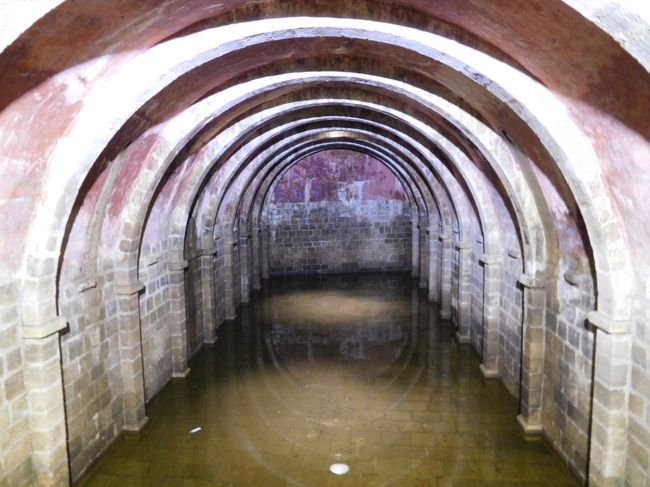 みなさんの旅行記を読ませて頂いて、見てみたいなと思っていましたが、ちゃんと場所を確認していなかったので、うっかり見落とすところでした。