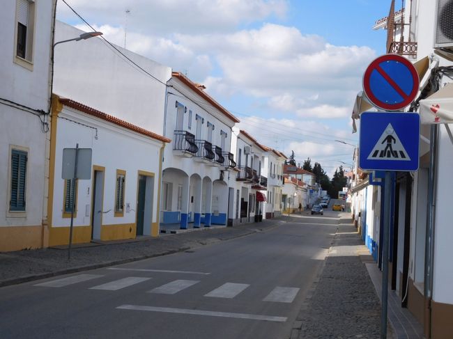 レゲンゴス・デ・モンサラーシュの町