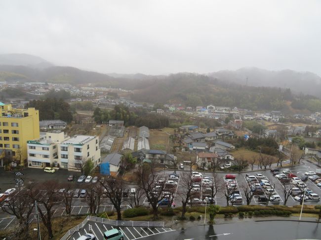 ただし窓からの景色はハワイ感は皆無。