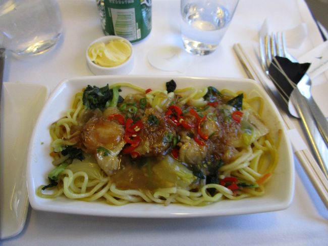 メインは焼きそばだったかな?<br />