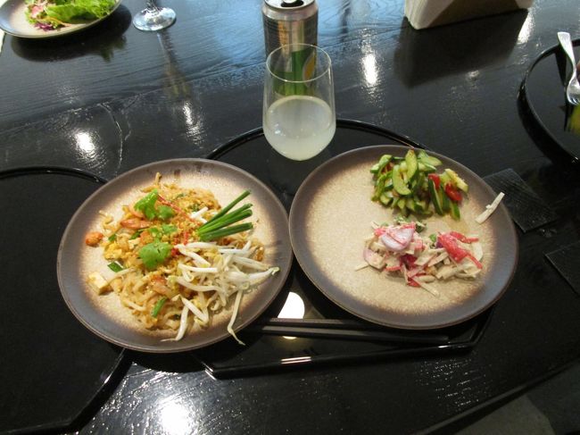 パッタイをオーダー