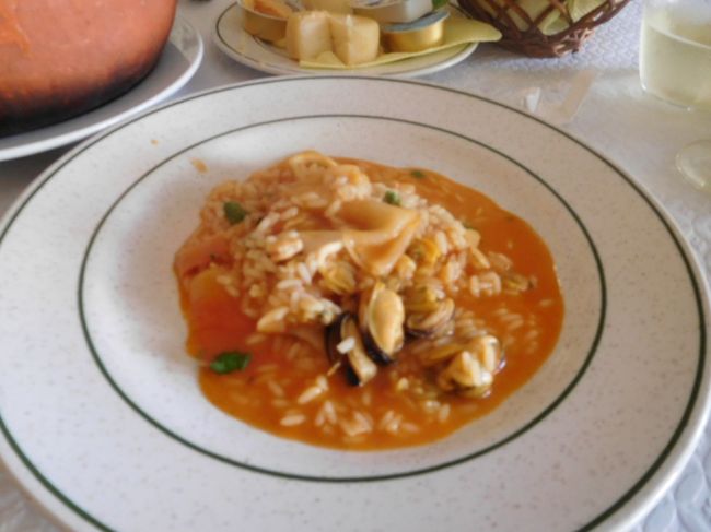 アローシュ・デ・マリシュコ<br /><br />具もあんまり入っていなくて、味の方もイマイチでした。