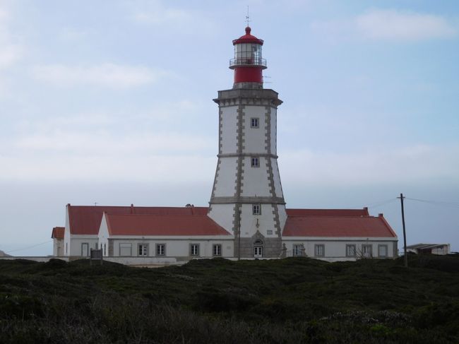 その塔辺りから眺めた灯台