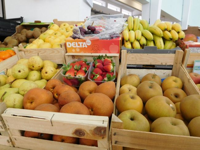 日本の豊水とかの品種を思わせる梨。<br /><br />時間があれば食べてみたかったですが。