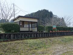 新田野駅の様子。
食事中、誰も来ませんでした。