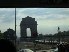 　インド門です。第一次世界大戦で戦死したイギリス領インド帝国の兵士を追悼するために造られたそうです。