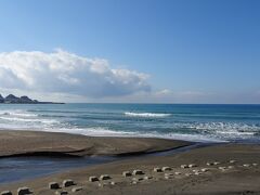 翌日
チェックアウトして

平砂浦海岸を散歩　（ホテルから歩ける場所）
海がきれいでした