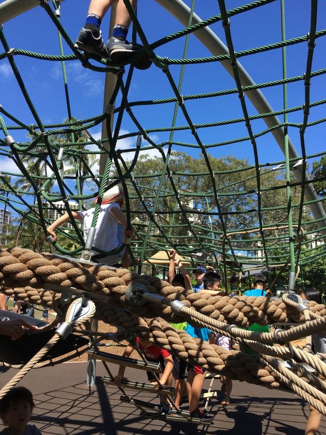 動物園よりも、keiki広場に興奮するkeita