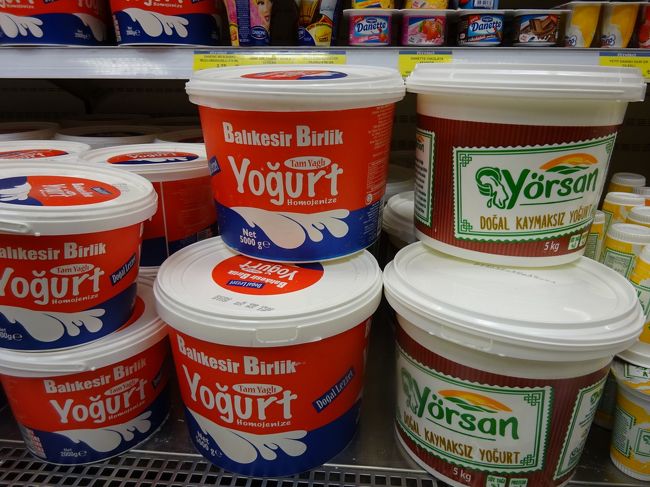 ヨーグルト、たくさん種類あります。<br /><br />