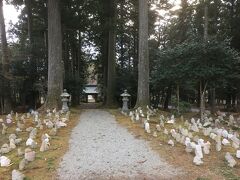 普門寺
陸前高田の高台にあって津波被害はありません。
閑静な佇まいの中、鎮魂と復興への祈りの時を刻んでいます。