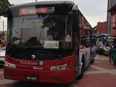 乗ってきたバスはこれ。