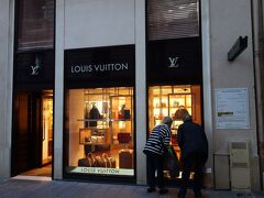 Louis Vuitton.