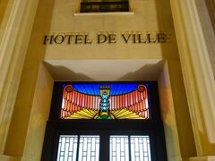 Hotel de Ville.
