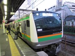 藤沢駅にて。東海道線前橋行き普通。