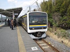 大網駅にて。東金線成東ゆき普通。