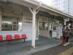10:55　上総興津駅（かずさおきつ）に着きました。（上総一ノ宮駅から42分）
