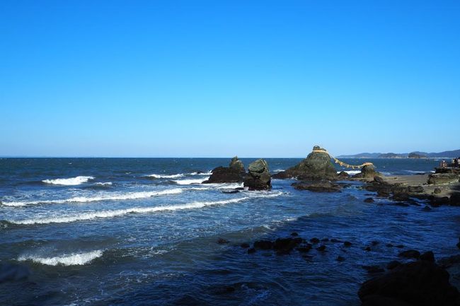 予想通り青いぞーーー！<br />しかしめっちゃ風強い。この間から風強いのに遭遇し過ぎ。