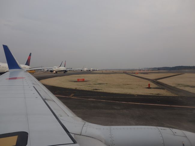 【非売品】飛行機B737で使用されていたライフベスト(DEMO用) 非売品】飛行機B737で使用されていたライフベスト(DEMO用)