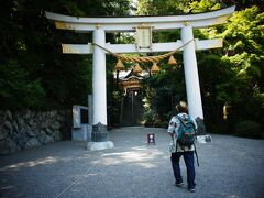 下山をして宝登山神社にお参りです。