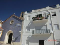 ペスカドーレス地区のレプブリカ通りの奥の方にある
セイント アンソニー教会
Saint Anthony chapel
です。
レストラン サンミュゲルの手前にあり、民家の建物とつながっているように見えました。