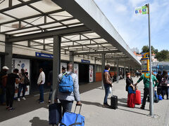 リスボン1日目(全行程13日目)．
ほぼ定刻にリスボンのセッテ・リオス・バスターミナルに到着．