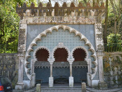 ムーアの泉．
シントラ駅から王宮まで歩かなければ，見ることはなかったので，その機会をもらった，ということにしておきます．