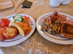 リスボン4日目(全行程16日目)．
本旅行記はホテルでの朝食からスタート．
基本的には代わり映えしないものばかり食べています．