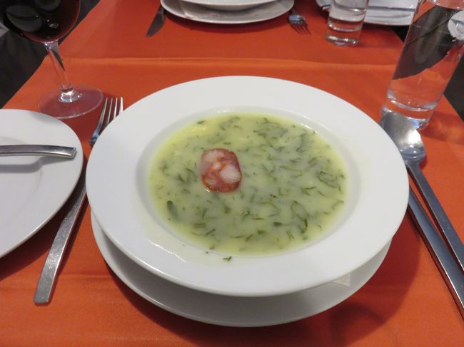 ポルトガル名物料理　カルド・ヴェルデ