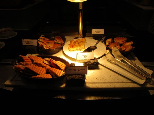 8時に朝食にいきます