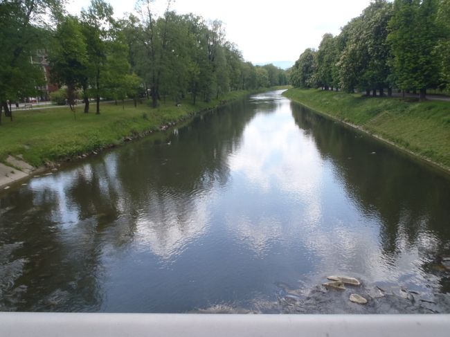 右がチェコ、左がポーランド