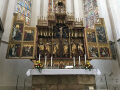 ローテンブルクにも大きな教会がありますが、やはりパイプオルガンが気になります。